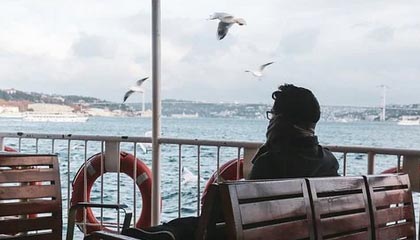 爱游戏体育官方网站-阿尔阿赫利替补阵容贡献稳定，艾尔阿赫利